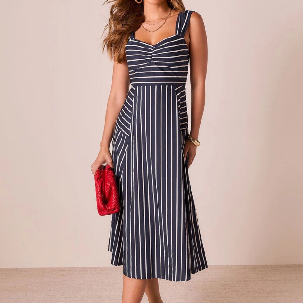 Vici Sunnie Muse Striped Midi Dress